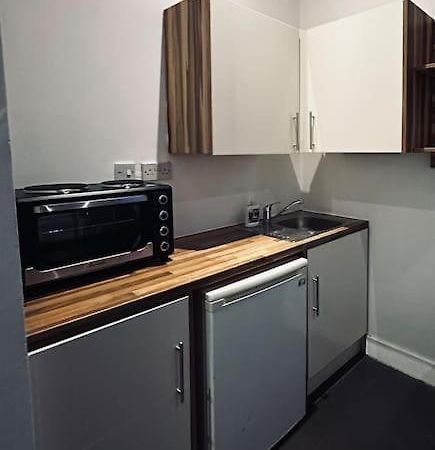 5 Star Luxury Studio Apartment, Big Smart Tv, Wifi, Liverpool City Centre, Easy Access Lock Box Entry! 외부 사진